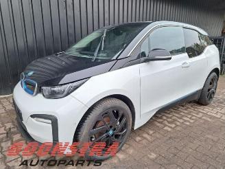 Coche siniestrado BMW i3 i3 (I01), Hatchback, 2013 / 2022 i3 120Ah 2021/5