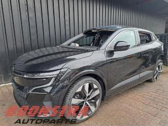 Uttjänta bilar auto Renault Mégane E-Tech Megane E-Tech (RCB), SUV, 2021 60 kWh 2024/6