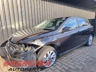 Coche siniestrado Volkswagen Polo Polo VI (AW1), Hatchback 5-drs, 2017 1.0 TSI 12V 2023/6