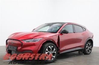 Uttjänta bilar auto Ford Mustang Mach-e  2023/6