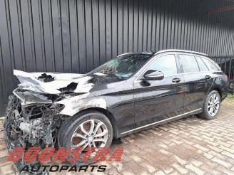 Coche siniestrado Mercedes C-klasse C Estate (S205), Combi, 2014 / 2021 C-350 e 2.0 16V 2015/9