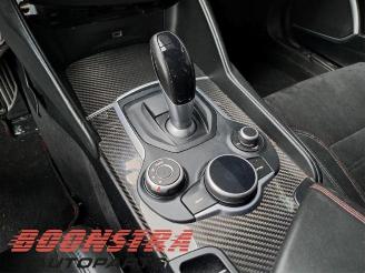 Alfa Romeo Giulia Giulia (952), Sedan, 2015 2.9 Bi-Turbo V6 24V Quadrifoglio Verde picture 18