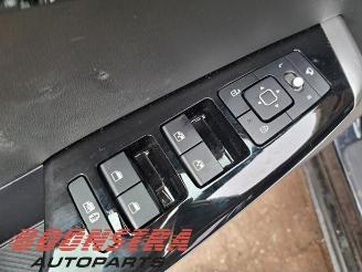 Kia EV6 EV6 (CV), Hatchback, 2021 77.4 kWh RWD picture 16