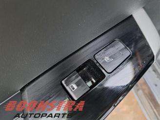 Kia EV6 EV6 (CV), Hatchback, 2021 77.4 kWh RWD picture 18