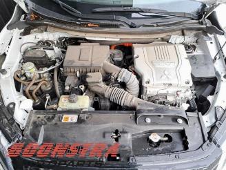 Mitsubishi Eclipse Cross Eclipse Cross (GK/GL), SUV, 2017 2.4 16V PHEV 4x4 picture 23