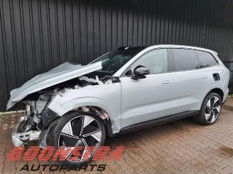 Salvage car Volvo EX90 EX90, SUV, 2022 Twin Motor Performance 111 kWh 2025/3