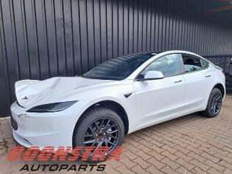 Démontage voiture Tesla Model 3 Model 3, Sedan, 2017 RWD 60 kWh 2024/2