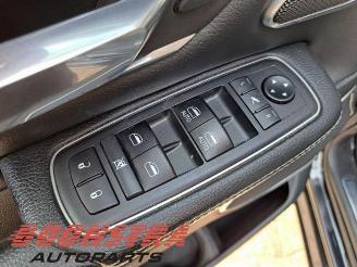 Dodge Ram 1500 Crew Cab, Quad Cab (DT), Pick-up, 2018 5.7 Hemi V8 4x4 picture 21
