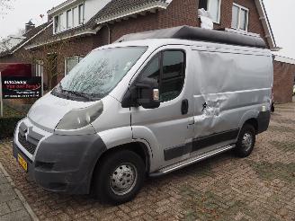 krockskadad bil camper Citroën  Camperbus Jumper 2011/3
