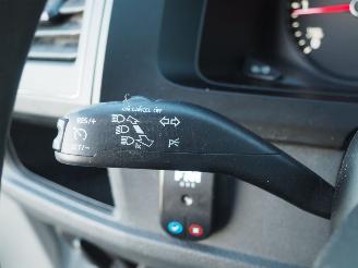 Volkswagen Transporter 2.0 TDI L1H1 picture 24