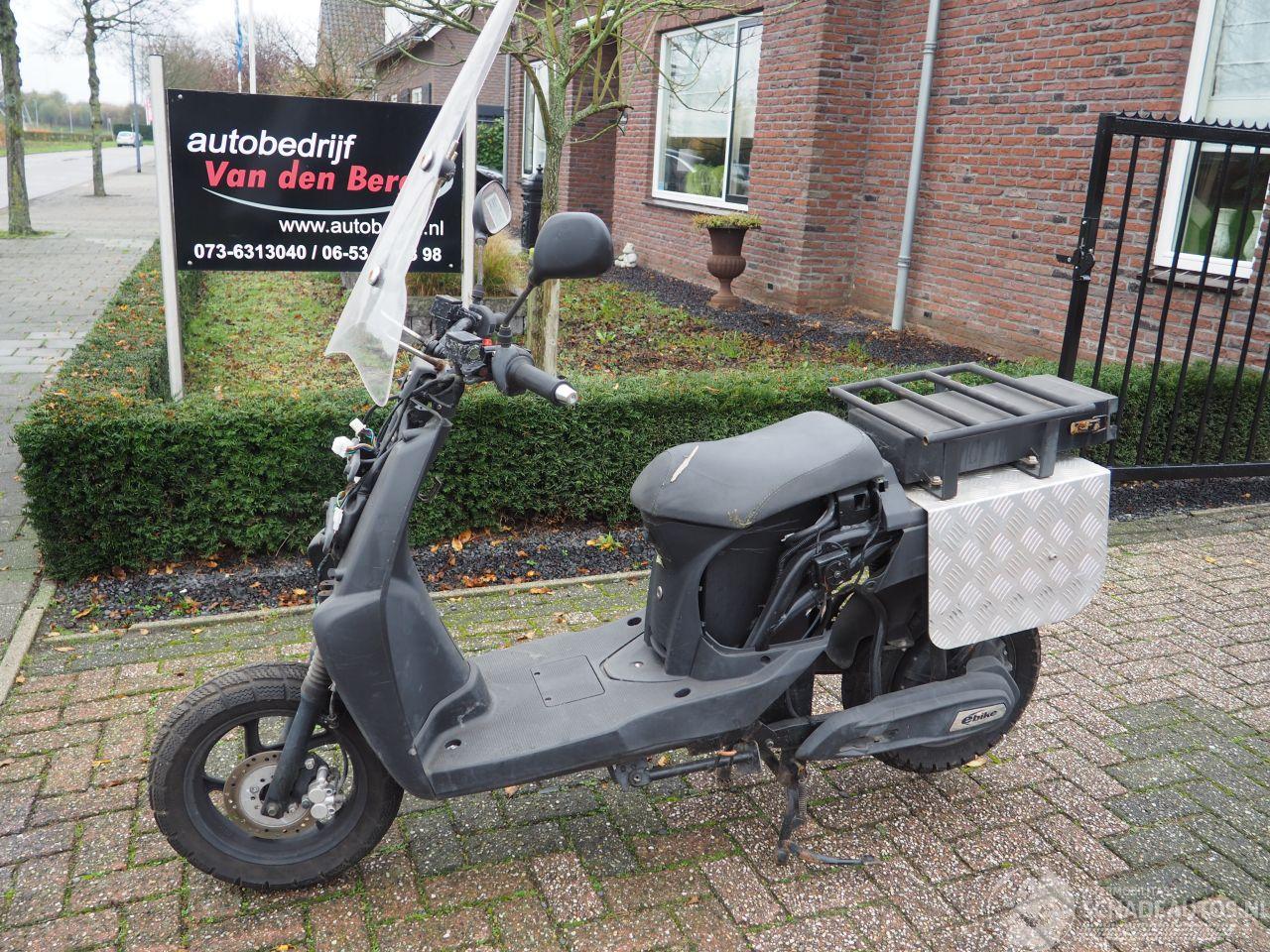 Overige  MPi E-transporter 80