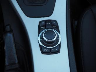 BMW 3-serie 320i Business Line Automaat picture 32