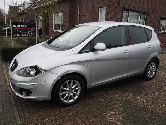 krockskadad bil auto Seat Altea 1.2 TSI Businessline Copa 2013/4