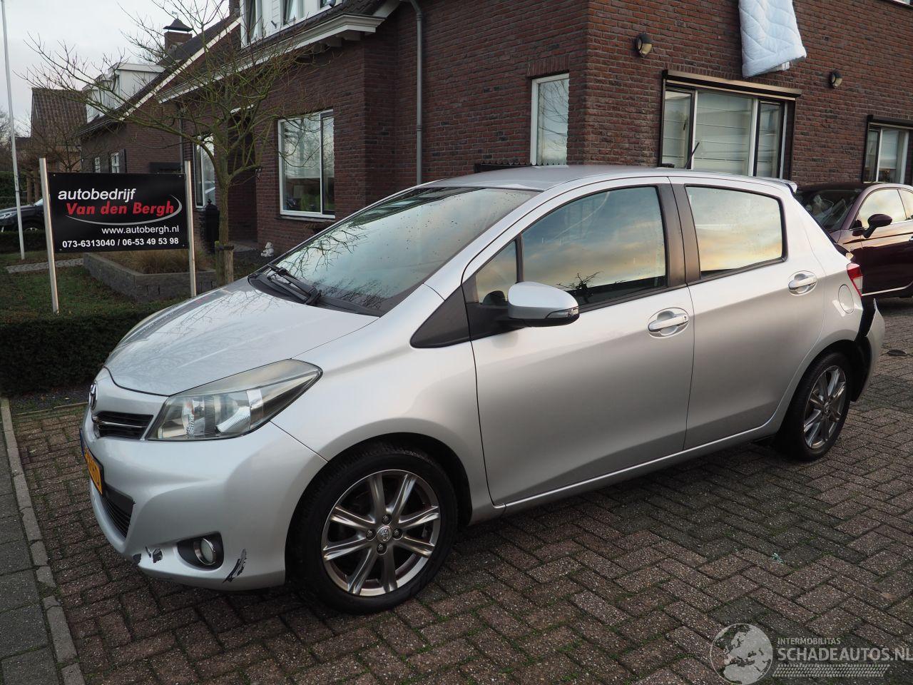 Toyota Yaris 1.3 Dynamic