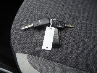 Toyota Aygo 1.0 VVT-i X-Joy picture 35