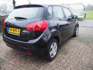 Kia Venga 1.4 CVVT X-Tra picture 4