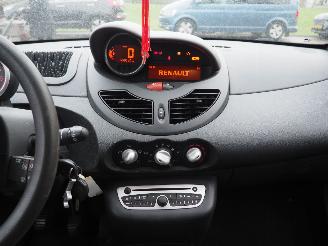 Renault Twingo 1.2-16VCollection picture 19
