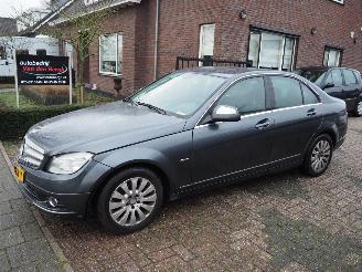 Damaged car Mercedes C-klasse 180K Elegance 2008/7