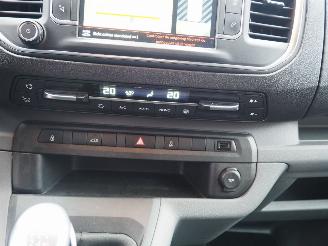 Citroën Jumpy 2.0 BlueHdi 120 Business Dark Edition picture 23