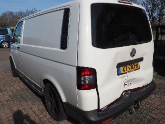 Volkswagen  Transporter 1.9 TDi Camper picture 6