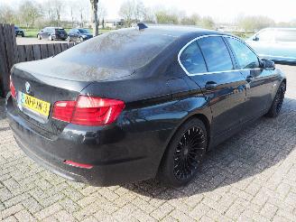 BMW 5-serie 528i High Executive picture 4