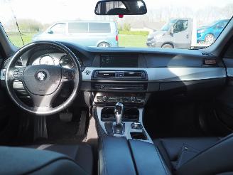 BMW 5-serie 528i High Executive picture 14