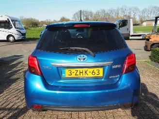 Toyota Yaris 1.5 Hybrid Dynamic picture 5