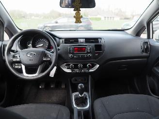 Kia Rio 1.1 CRdi Plus Pack picture 12
