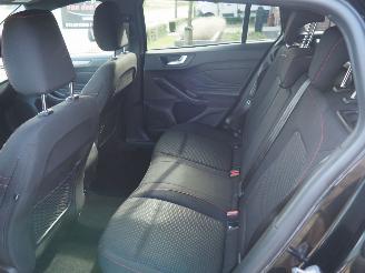 Ford Focus 1.0 EcoBoost Hybrid ST Line picture 23