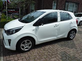 Coche accidentado Kia Picanto 1.0 Dpi ComfortLine 2022/12