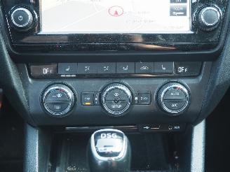 Skoda Octavia 2.0 Tdi RS Motorschade picture 16