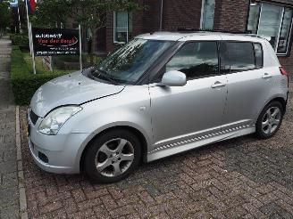Coche accidentado Suzuki Swift 1.5 Exclusive Automaat 2007/1