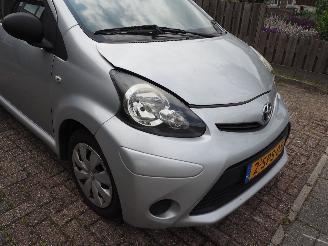 Toyota Aygo 1.0 VVT-i Now picture 11