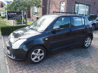 Schadeauto Suzuki Swift 1.3 Shogun 2006/6