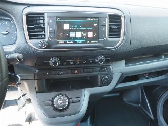 Peugeot Expert 2.0 BlueHDi Asphalt Automaat picture 19