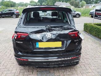 Volkswagen Tiguan 2.0 Tdi R-Line Connected Serie picture 5