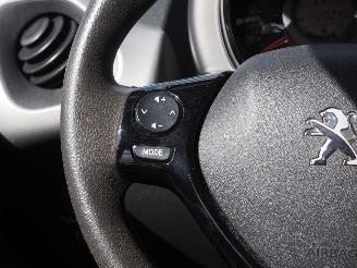 Peugeot 108 1.0 E-Vti Active picture 16