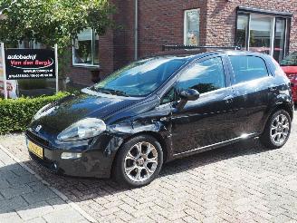 Schadeauto Fiat Punto Evo 0.9 TwinAir Lounge 2017/5