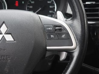 Mitsubishi Outlander 2.0 PHEV Instyle picture 16