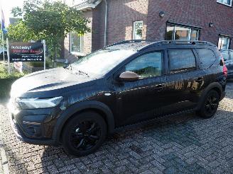 Voiture accidenté Dacia Jogger 1.6 Hybrid 140 Extreme 7P 2024/1