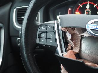 Volvo V-60 2.0 D2 Momentum picture 20