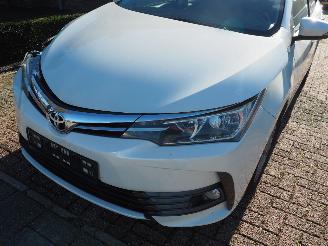 Toyota Corolla 1.6 picture 8