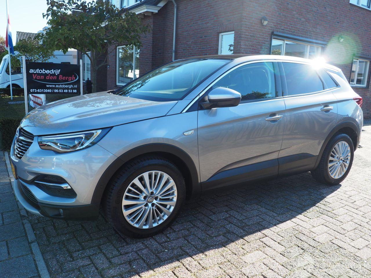 Opel Grandland 1.2 Turbo Innovation Automaat
