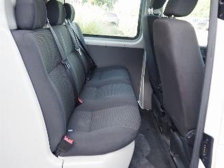 Volkswagen Transporter 2.0 TDi L1H1 DC 5 Persoons picture 24