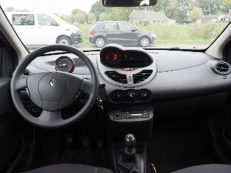 Renault Twingo 1.2-16V Dynamique picture 16