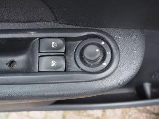 Renault Twingo 1.2-16V Dynamique picture 25