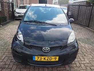Toyota Aygo 1.0-12V Comfort Automaat picture 2