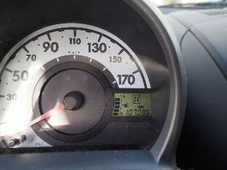 Toyota Aygo 1.0-12V Comfort Automaat picture 20