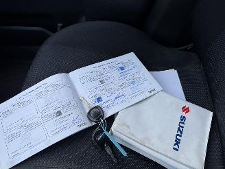 Suzuki Ignis 1.3 16V 69KW AIRCO picture 10