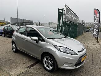 Ford Fiesta 1.25 Limited 5-Deurs Airco picture 3